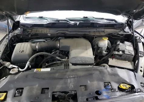 2018 Ram 1500 St z USA, uszkodzony, nr VIN 1C6RR7FG3JS182851